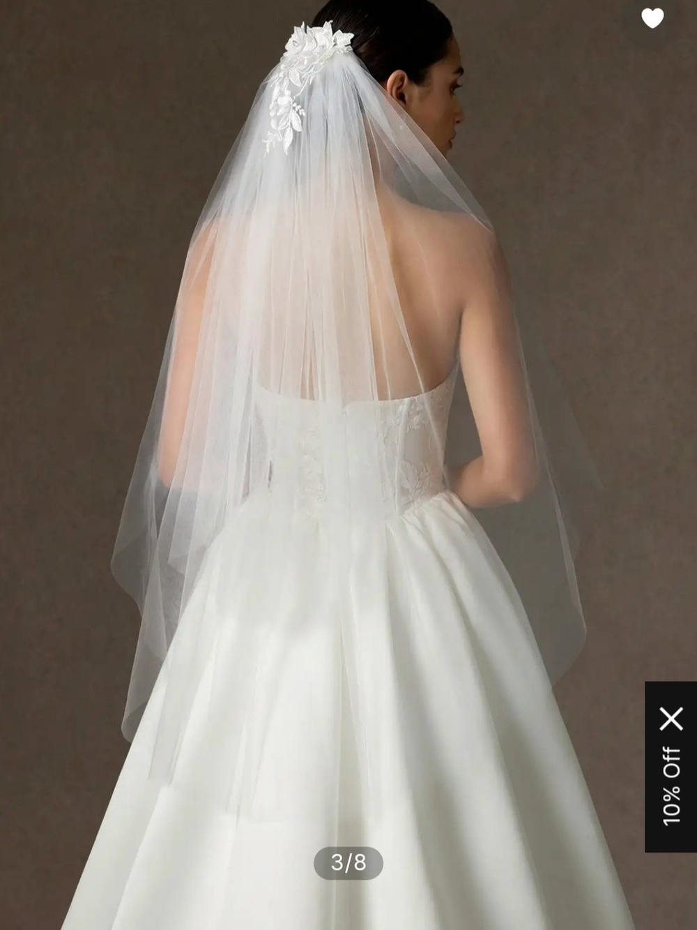 Two-tiered Wedding Veil With Flower Detail